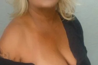 Blondes Do It Better.... - Image 5