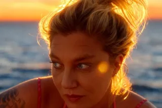 Blondes Do It Better.... - Image 8