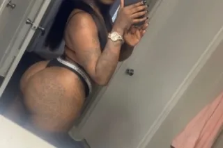 ✈New in Town 😉Friday Fun👯2 girls Available💋Call🚗Now 4 ⏰of your life🥂 - Image 1